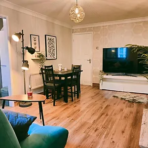 Centre Apartment- Beautiful Old Town- With Parking Apartment Kingston upon Hull