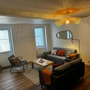 https://le-chant-des-lisle-sur-la-sorgue.fr-provencehotel.com